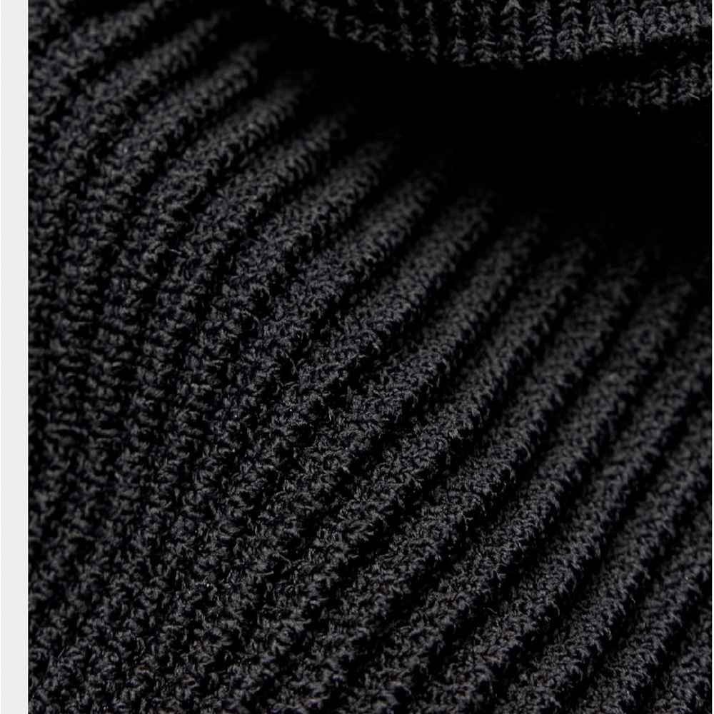 Babaton Black Ribbed Tank Top - Picture 7 of 7
